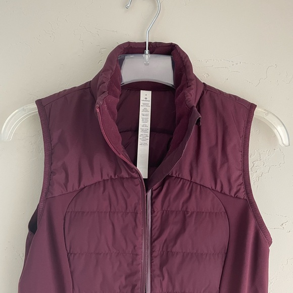 Lululemon ‘Down for it All’ Vest - Size 4 - Picture 2 of 7